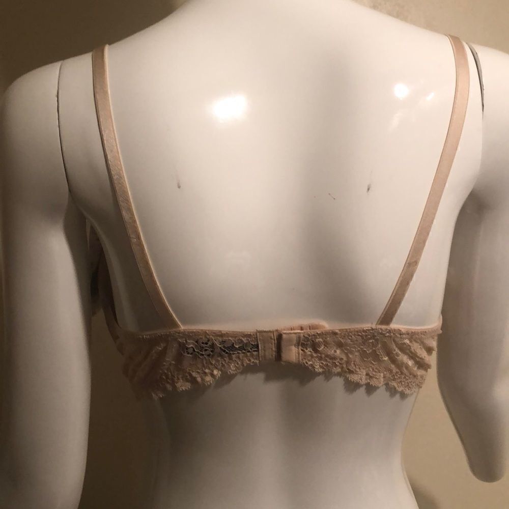 Smart and Sexy Bra  - Picture 4 of 6